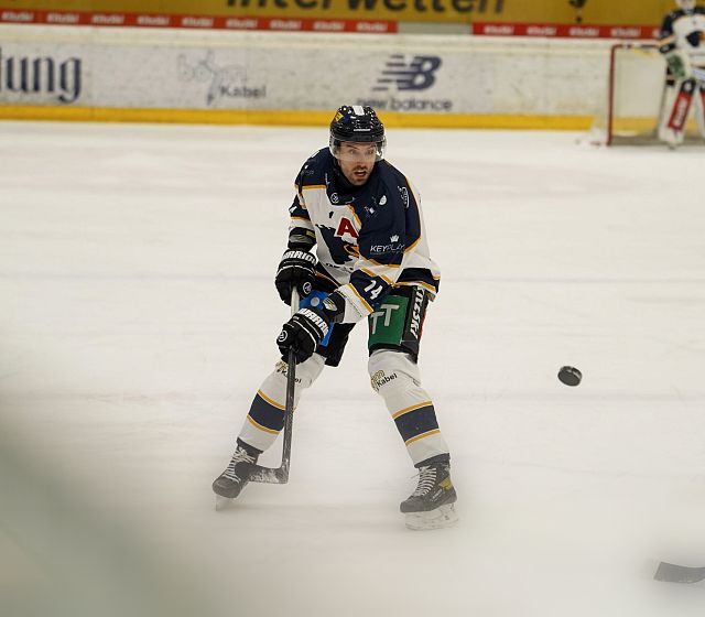 Adler drehen Offensivspektakel in Meran