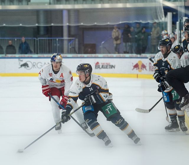 Wichtiges Spiel gegen Meran zuhause mit Crnkic als Spieler des Monats Dezember