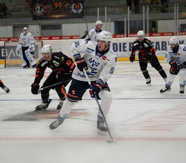 Mannheim gewinnt erstes Gastspiel im Sportpark