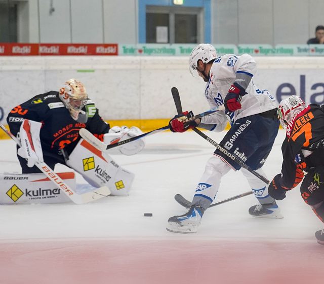 Adler Mannheim gewinnen auch zweites Gastspiel klar