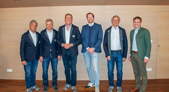 Neuer Vize-Präsident, neuer Torhüter, neuer Stürmer