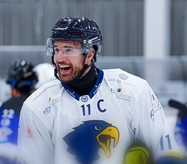 Kapitän Henrik Hochfilzer verlängert.