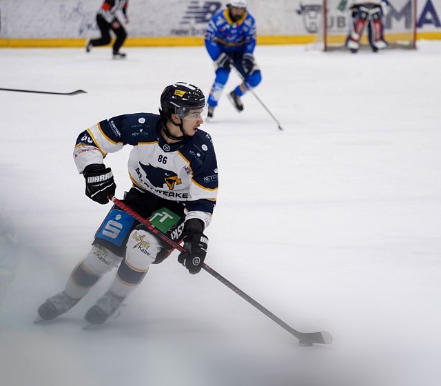 Adler qualifizieren sich trotz Niederlage für Pre-Playoffs