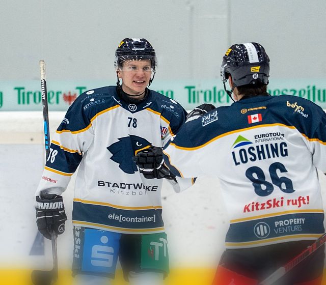 Alexander Maxa ist Spieler des Monats